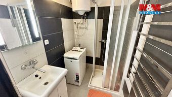 Nabízíme vám k pronájmu prostorný byt 3+1 s podlahovou ploch