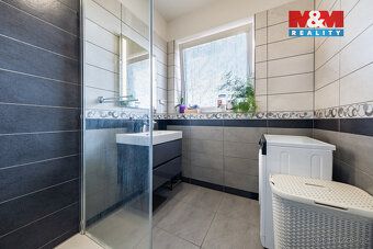 Nabízíme k prodeji prostorný a světlý byt 3+kk o užitné ploš