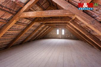 Nabízím k prodeji samostatně stojící rodinný dům v obci Domo