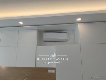 Ev.č. 01261 K pronájmu se nabízí nádherný, kompletně zařízen