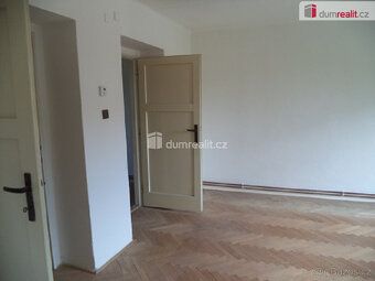 , Dumrealit.cz Vám zprostředkuje prodej bytu 2+1 o velikosti