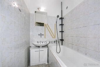 Nabízíme Vám k pronájmu byt 3+1 se zasklenou lodžií ve Stříb