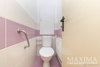 Exkluzivně nabízíme k prodeji světlý cihlový byt 2+1 v blízk