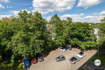 Nabízíme k prodeji byt o dispozici 2+1 a celkové výměře cca 