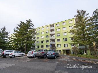 K dlouhodobému podnájmu nabízíme pěkný byt o dispozici 2+1 v