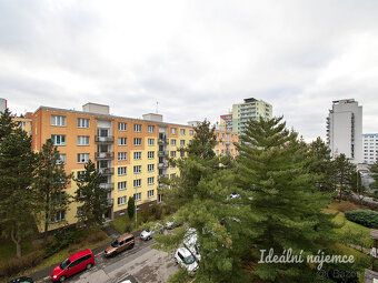 K dlouhodobému podnájmu nabízíme pěkný byt o dispozici 2+1 v
