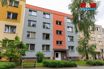Nabízíme k prodeji atypický byt o dispozici 3+1 s užitnou pl