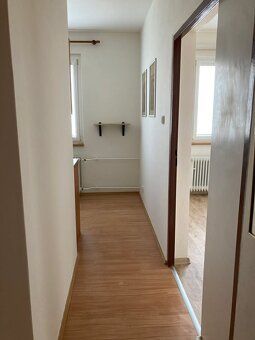Nabízíme k dlouhodobému pronájmu velmi pěkný byt 3+1 (70m2).