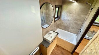 Prodáváme náš nově dokončený Tiny House (6x2,5 m), který jsm
