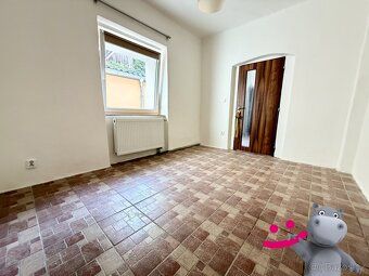 Ev.č. 58839 Nabízíme k pronájmu přízemní rodinný dům o celko