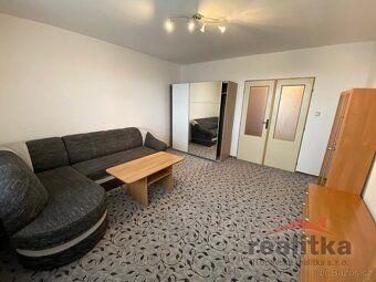 Nabízíme k dlouhodobému pronájmu byt 1+1 o výměře 38 m² v Op