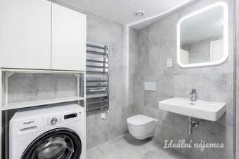 K dlouhodobému podnájmu nabízíme moderní byt 1+kk v klidné č