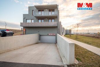Bydlení, které nabízí více prostoru než většina bytů 3+kk.
N