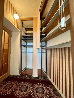 Pronájem slunečného 3+1 (64 m²) s balkonem a výhledem na Bes
