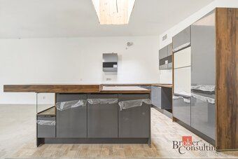 Prodej, domy/rodinný, 194 m2, Dudychova 524, 53401 Holice, P