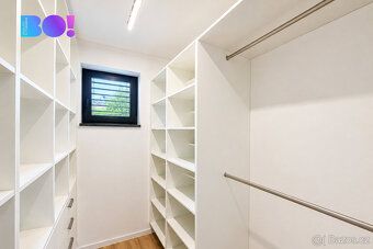 Nabízíme k prodeji novostavbu rodinného domu v atraktivní a 