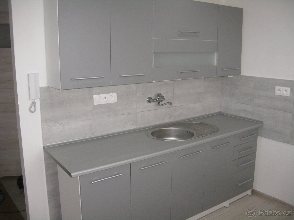 Pronájem bytu 1 + kk v Holešově, 26 m2. V Holešově U Letiště