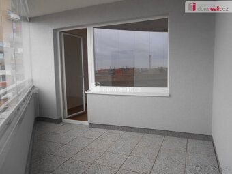 +popl. 5000, +elektřina, 2kk 67m² Modenská, Praha 10 Horní M