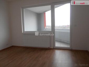 +popl. 5000, +elektřina, 2kk 67m² Modenská, Praha 10 Horní M