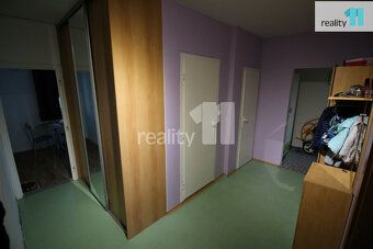 +provize RK+elektrika/plyn cca 1500,-kč, Exkluzivně nabízíme