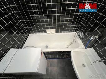 Tento byt o celkové velikosti 56 m2 (v ploše je zahrnut 6 m2