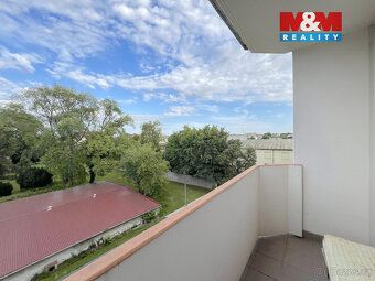 Tento byt o celkové velikosti 56 m2 (v ploše je zahrnut 6 m2