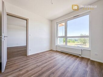 Pronájem zcela nového bytu 2+kk s balkonem (navíc s možností