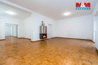Hledáte dům, který nabídne prostor, klid i soukromí pro celo