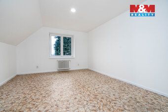 Hledáte dům, který nabídne prostor, klid i soukromí pro celo