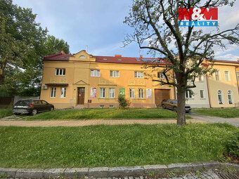 Nabízíme k pronájmu prostorný byt 2+1 o celkové výměře 72 m²