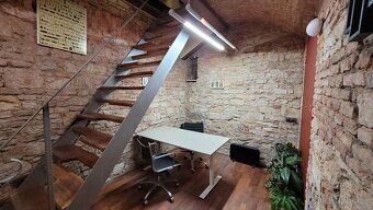 Pronájem kancelářských prostor 34 m and sup2;, Praha 1 Nové 