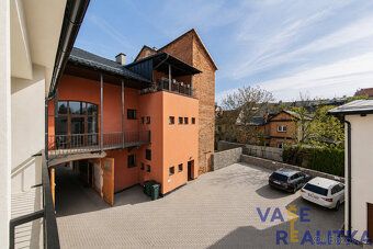 Nabízíme k pronájmu nový moderní byt ve 2. nadzemním podlaží