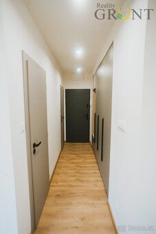 Ev.č. 00233 Hledáte moderní bydlení bez dalších investic v k
