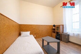 Nabízíme k prodeji prostorný byt 4+1 o užitné ploše 97 m² v 