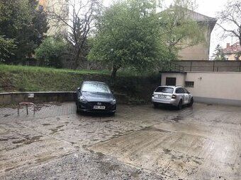 Pronajmu garazove stání Praha 10 , Janýrova 3235