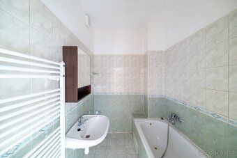 Nabízíme k dlouhodobému pronájmu byt o dispozici 2+1/3+kk v 