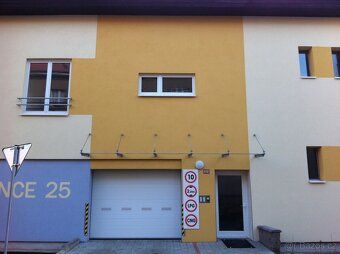 Pronájem bytu 1+kk, 35 m², Beroun Nabízím k pronájmu světlý 