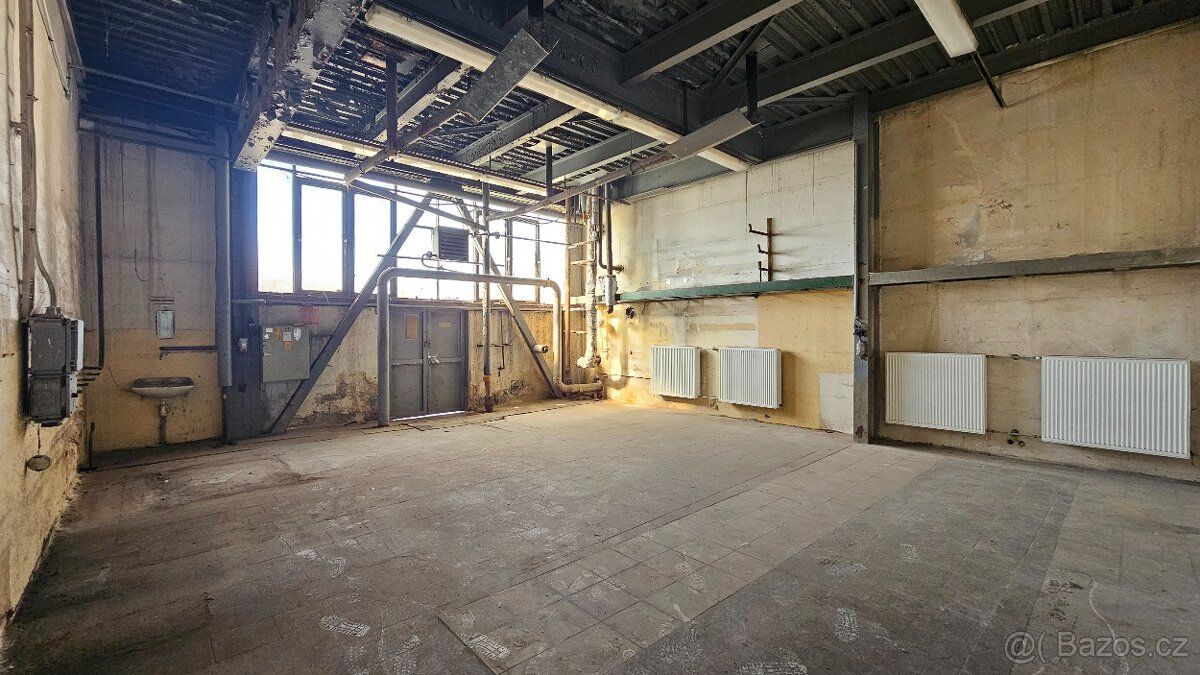 Nabízím k pronájmu skladovací objekt o celkové ploše 69 m², 