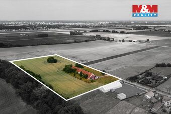 Nabízíme k prodeji rozsáhlý areál o celkové ploše 34 311 m²,