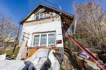 Naše společnost Vám nabízí k prodeji stavební pozemek se stá