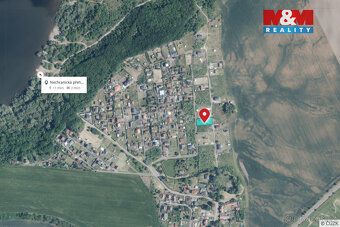 Nabízíme k prodeji oplocený pozemek o výměře 943 m², určený 