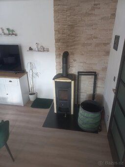 Nabízím dlouhodobý pronajmu bytu 2+1 65m2 s balkonem cca 5m2