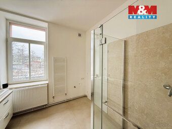 Nabízíme ke koupi prostorný byt 3+1 o užitné ploše 72m² v kl