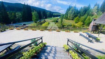 Nabízíme k prodeji Hotel Ebeka, který leží uprostřed malebné