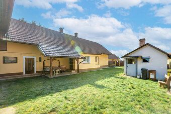 Nabízíme k prodeji rodinný dům v obci Ohaře, okres Kolín. Id
