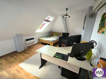 Prodej moderního, kompletně zařízeného RD 5+1 340 m² s dvoug