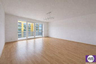 Nabízíme na prodej byt 2+1 s balkónem a terasou o celkové ve