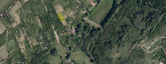 Nabízím k dlouhodobému pronájmu pozemek vedený jako vinice. 