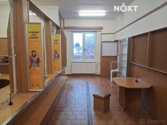Pronájem obchodního prostoru / kanceláří 80 m² – Pražská tří