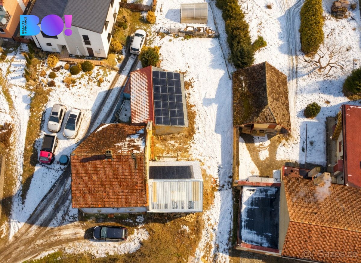 Nabízíme k prodeji rodinný dům v obci Soběchleby, včetně při